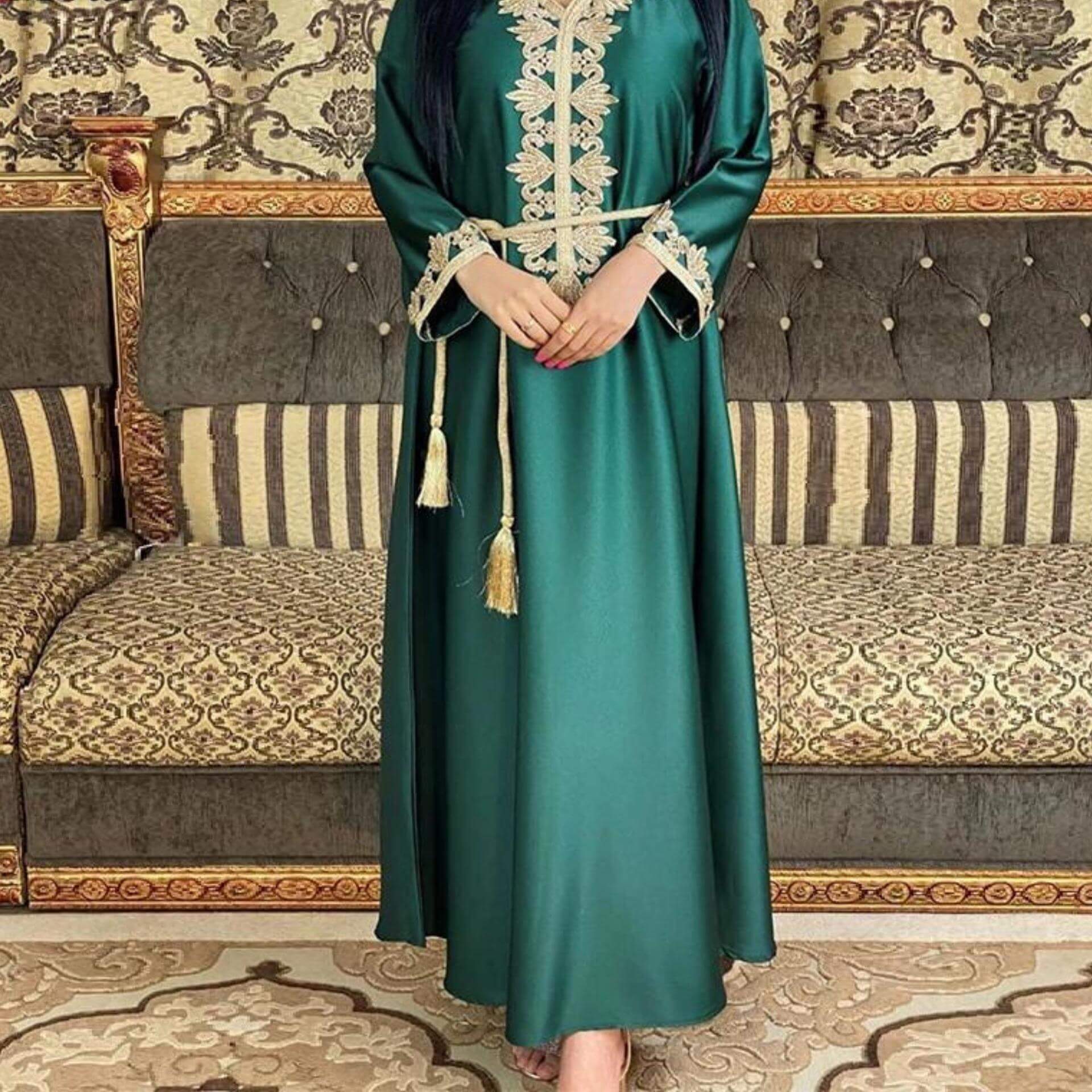 Robe CaftanVert Émeraude – Image 3