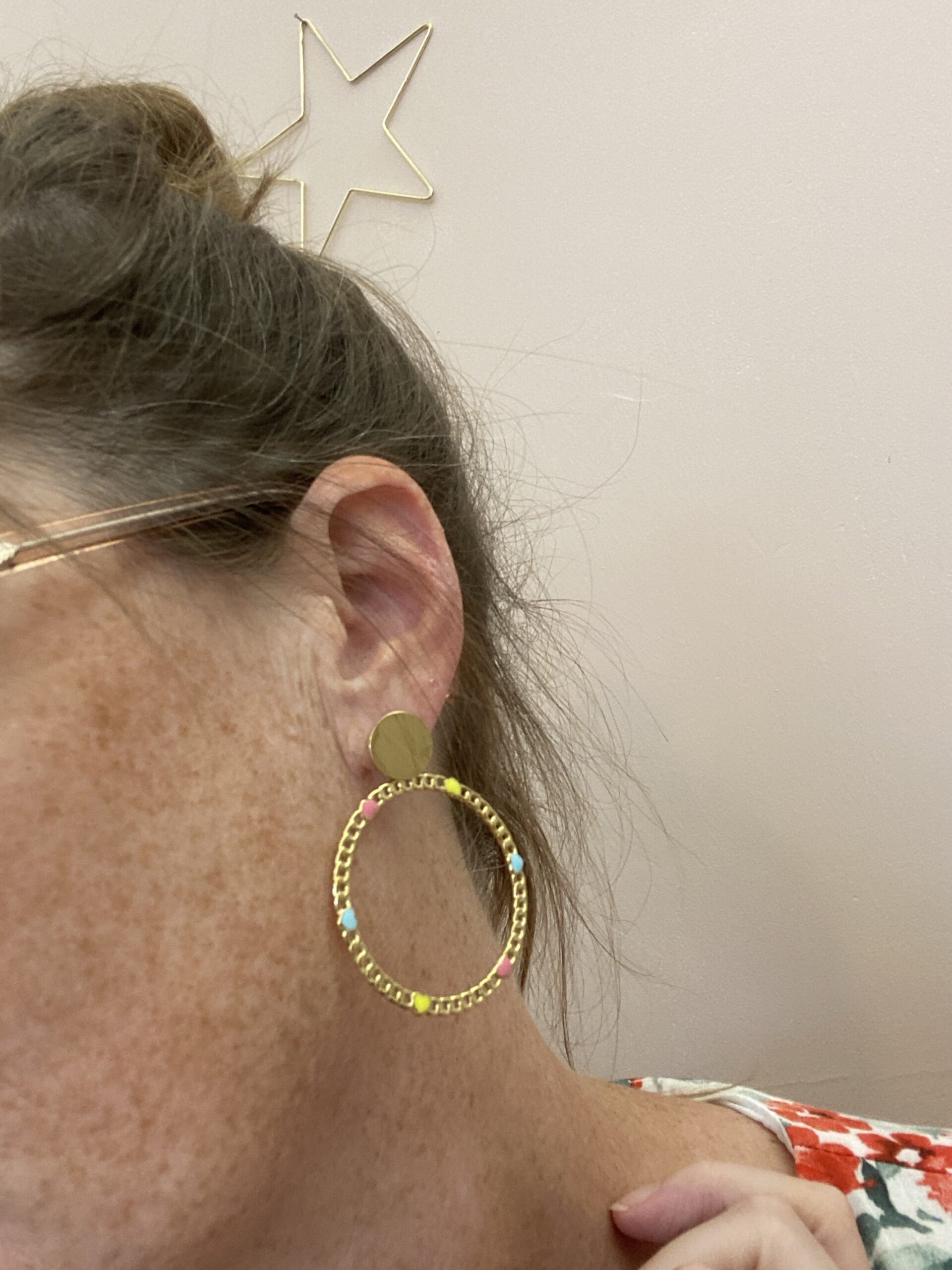 Puces d’oreilles cercle en maille pendantes