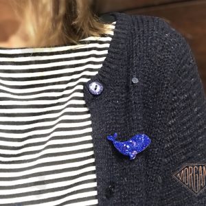 Broche baleine Bleue pailletée