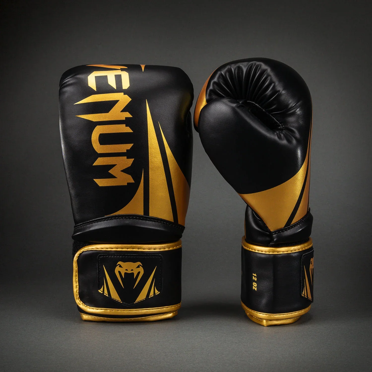 Gants de boxe Venum Challenger 2.5 – Noir/Or – Image 2