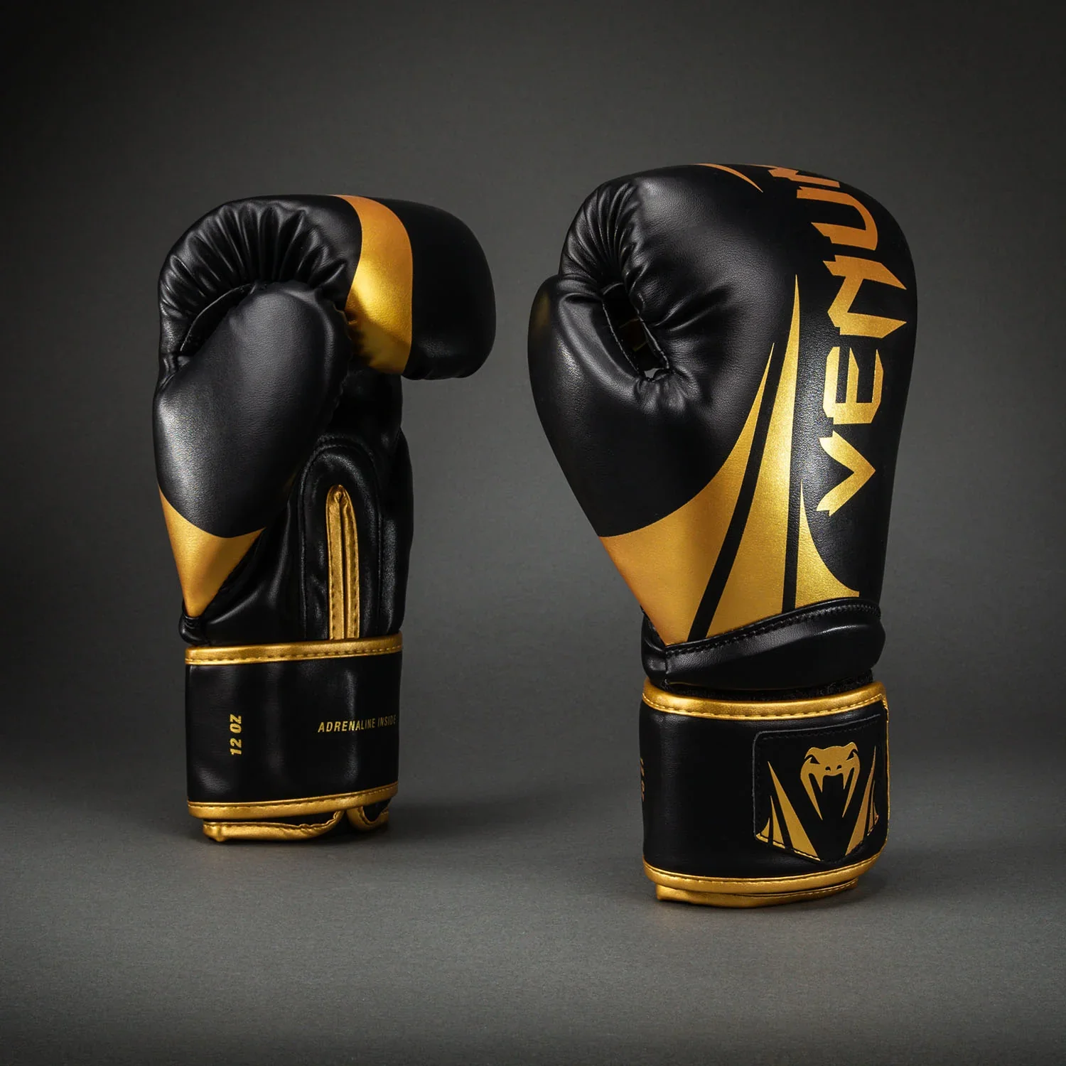 Gants de boxe Venum Challenger 2.5 – Noir/Or – Image 3