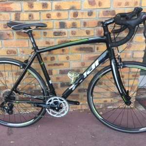 FUJI Sportif d'occasion taille 56