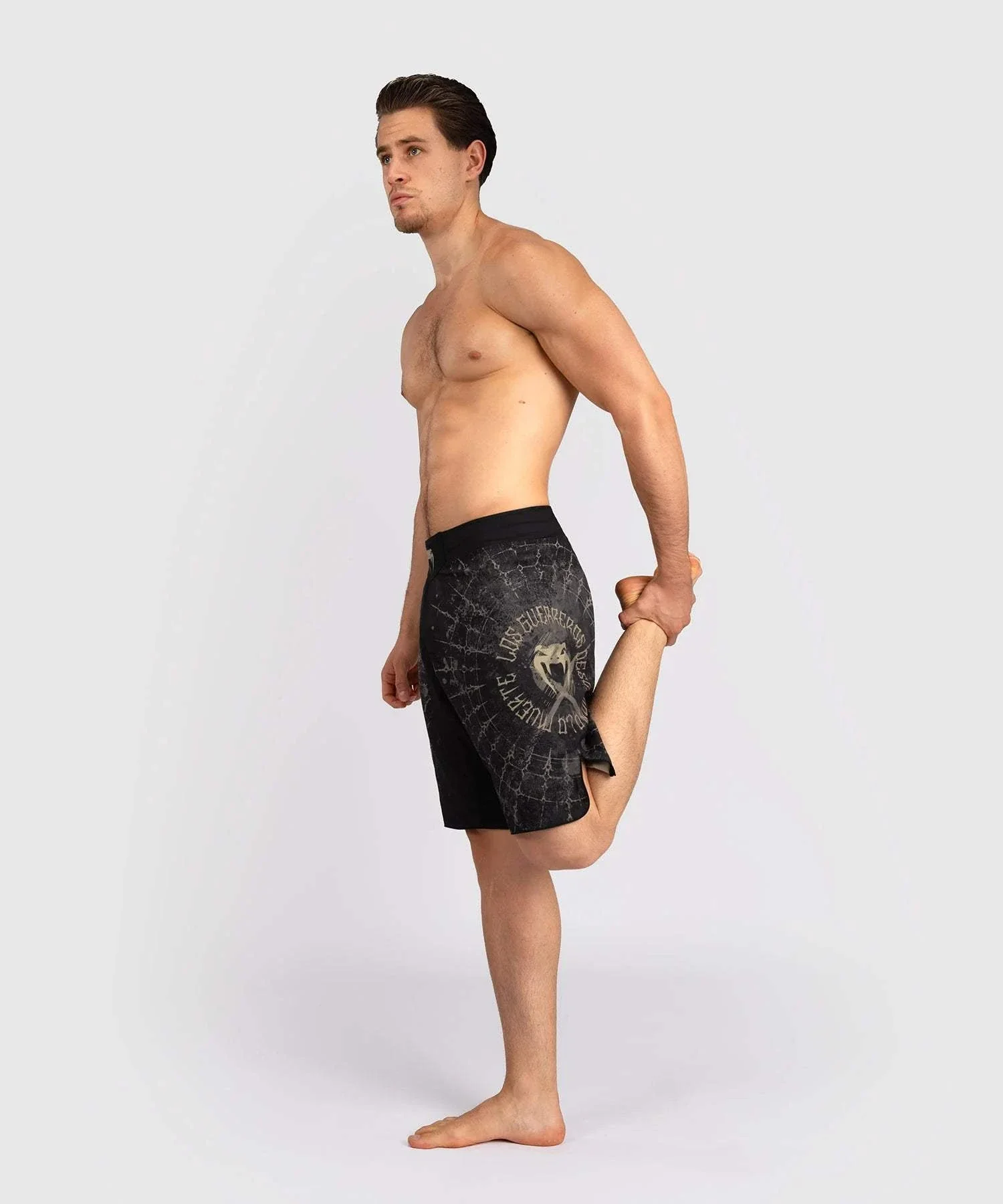 Short de Combat Venum Santa Muerte 5.0 - Noir Profond/Or – Image 5