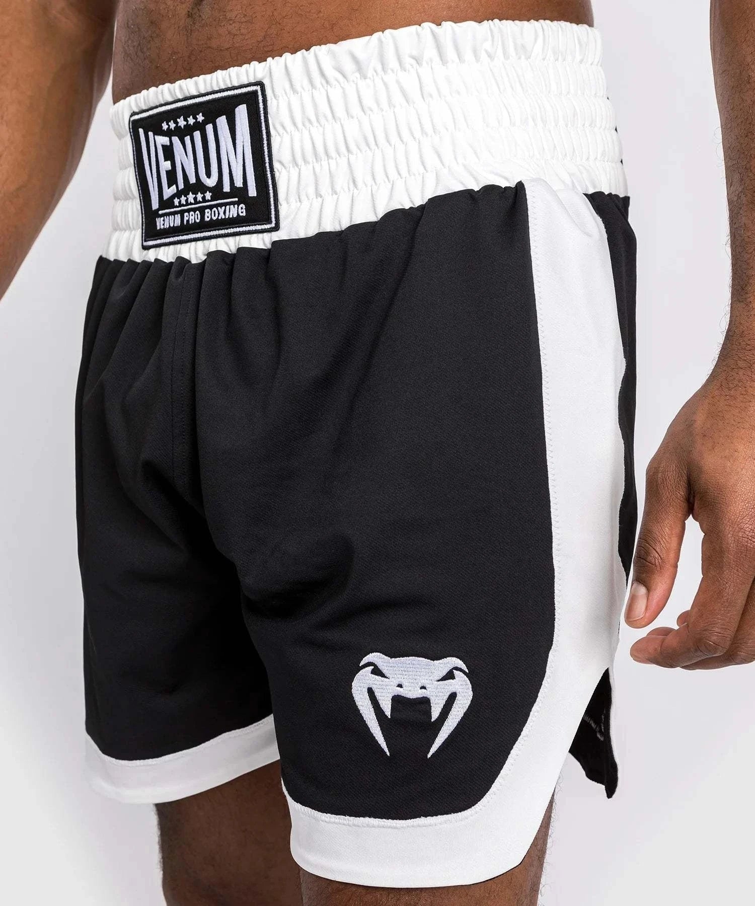 Short de Boxe Anglaise Venum Classic - Noir/Blanc – Image 7