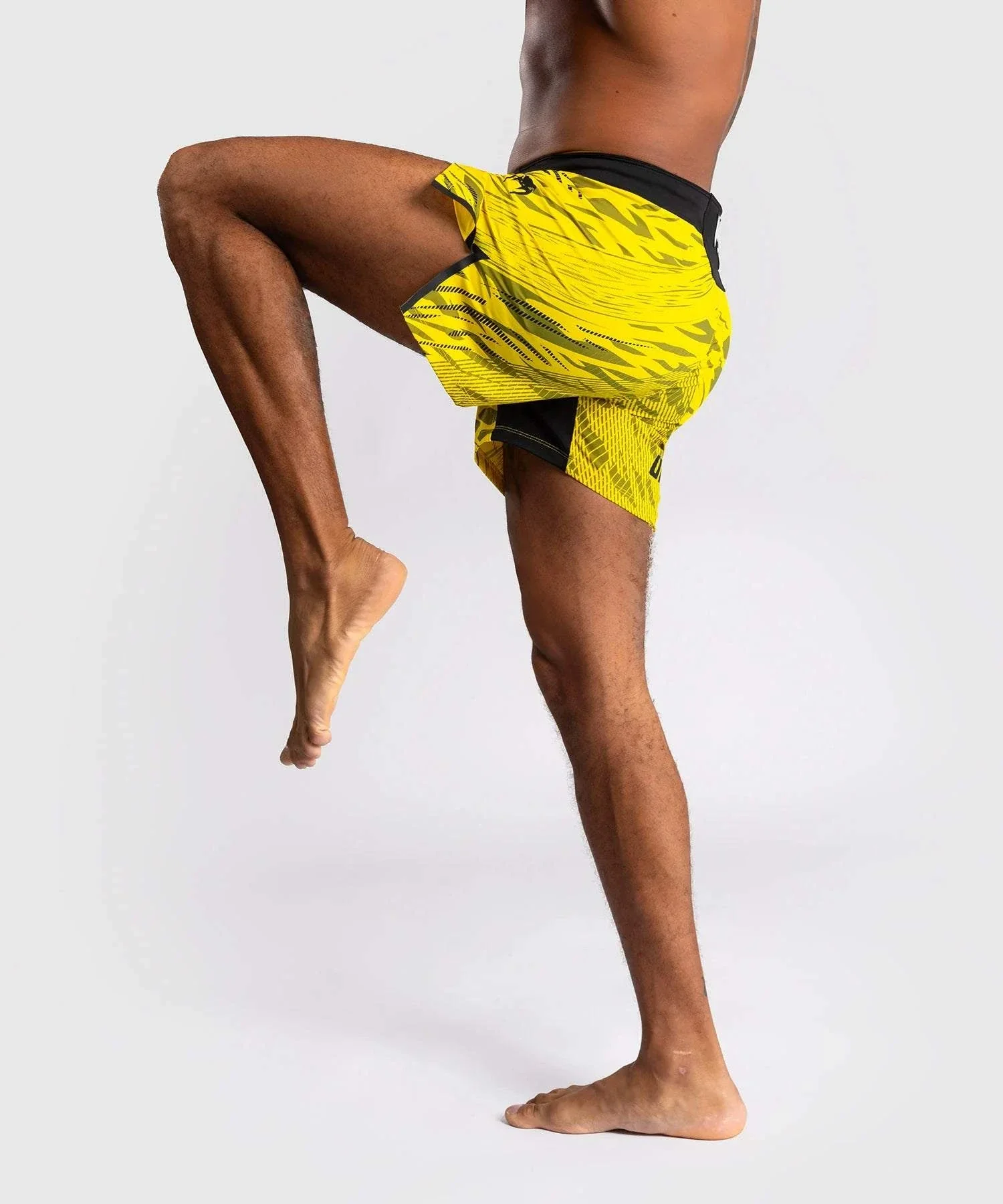 Shorts de Combat UFC Fusion by Venum Authentic Fight Night – Image 6