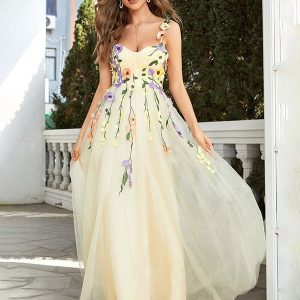 Une ligne champagne bretelles spaghetti robe de bal avec des fleurs 3D