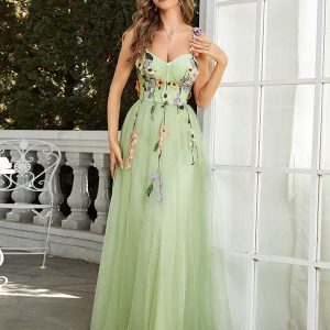Une ligne Vert bretelles spaghetti robe de bal avec des fleurs 3D