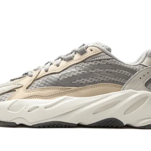 Yeezy 700 V2 Cream