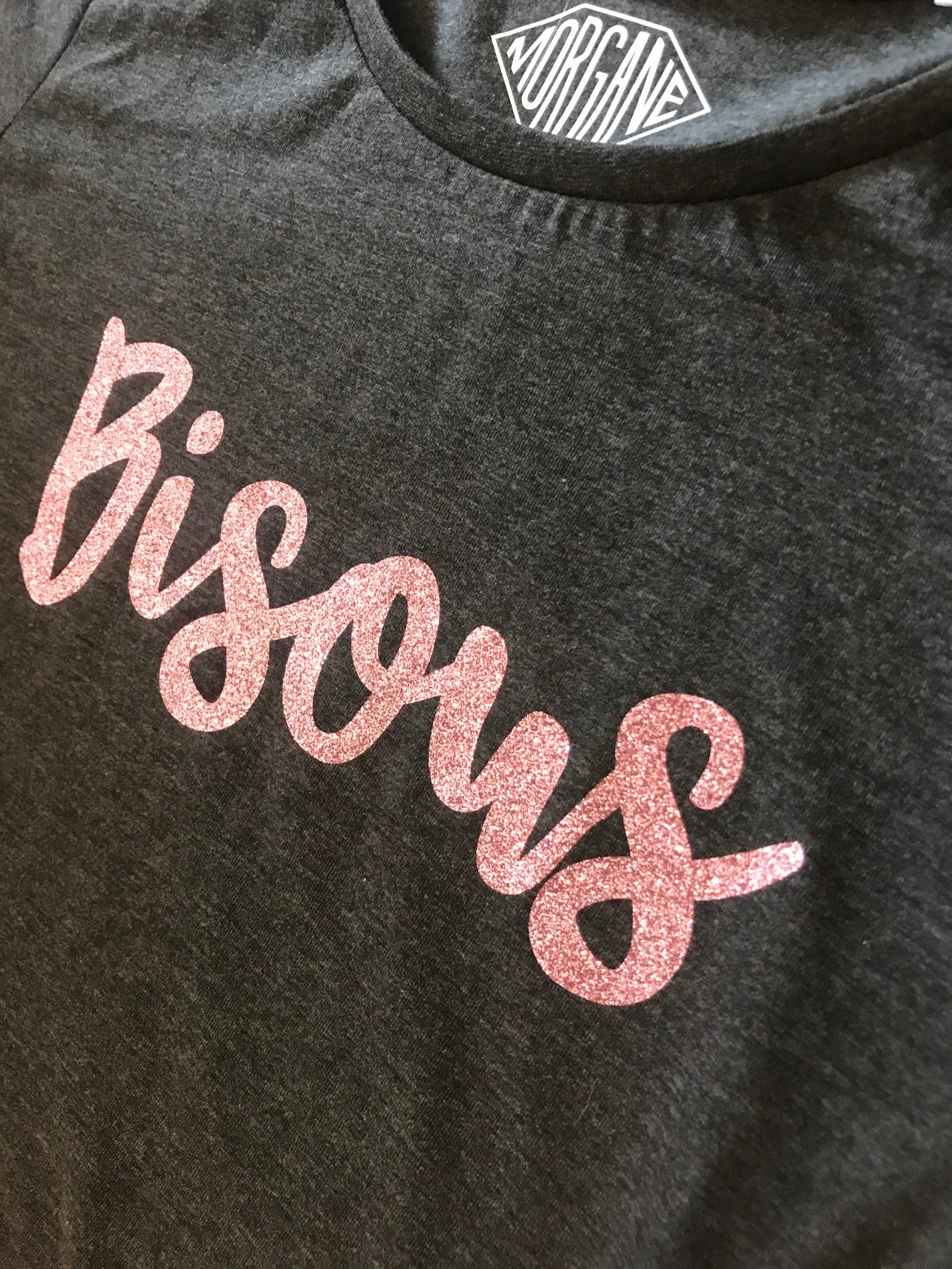 T-shirt Bisous paillettes roses – Image 4