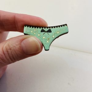 Broche culotte verte