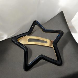 Barrette étoile noire