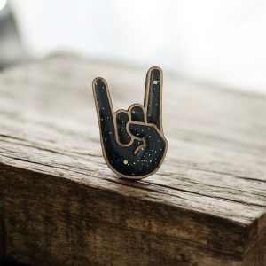 Broche Hell Yeah gris foncé