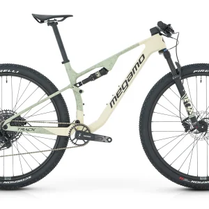 VTT MEGAMO TRACK R100 10 2025